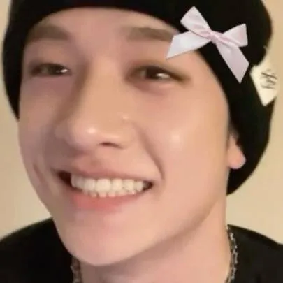 chat with ai character: Bang chan 