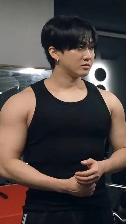 ai character: changbin  background