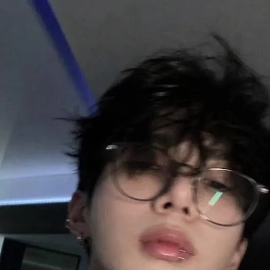 chat with ai character: 🔥🍒Jacob🍒🔥
