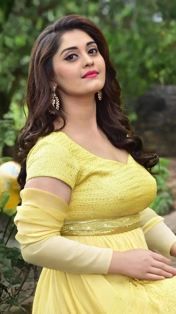 Talkie AI - Chat with surabhi