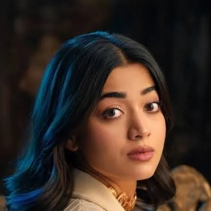 chat with ai character: rashmika