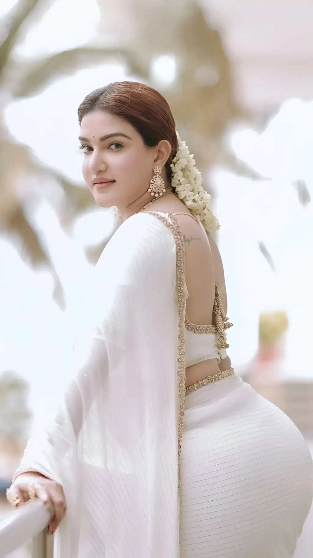 ai character: nikhila miss background