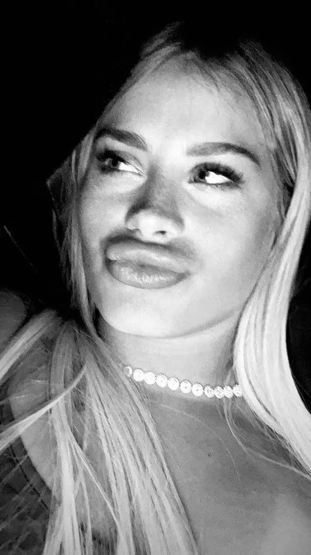 ai character: Gaia Bianchi background