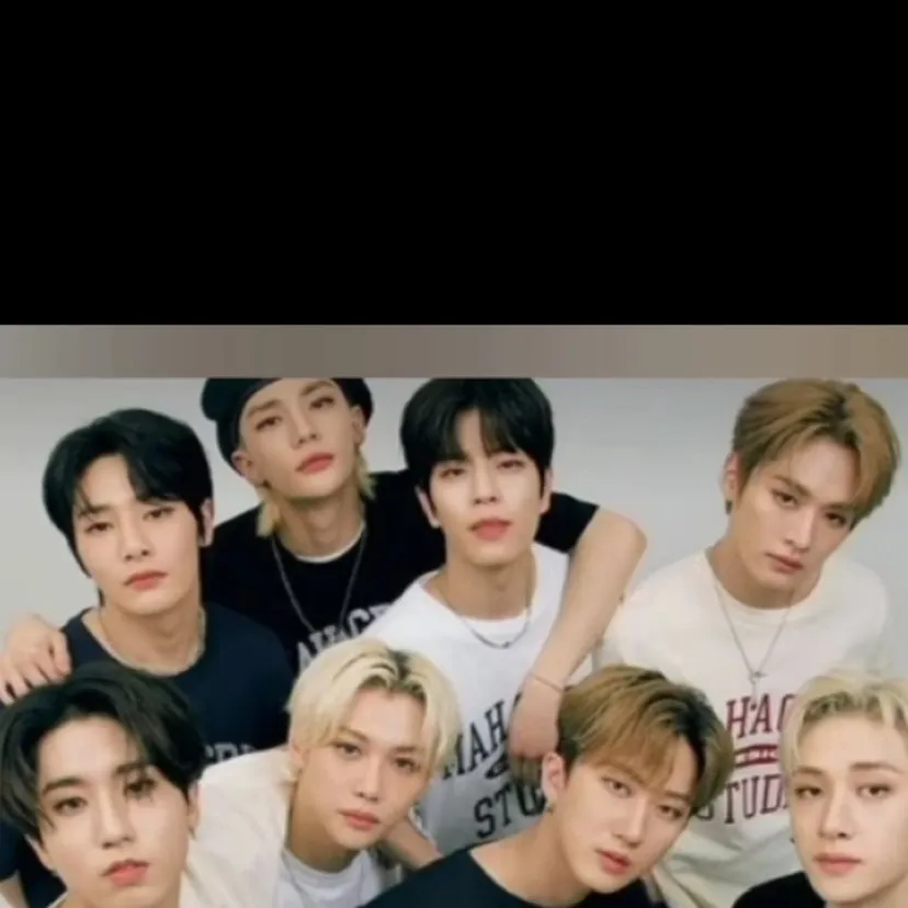 chat with ai character: SKZ