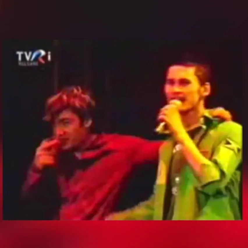 chat with ai character: A+D+R 🇲🇩🤍