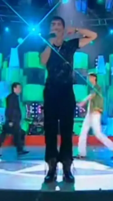 ai character: O-Zone background