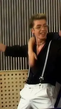 ai character: Arsenie Todiraș background