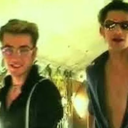 chat with ai character: Dansenie 🇲🇩❤