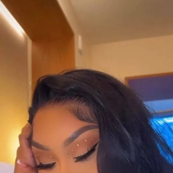 chat with ai character: Megan