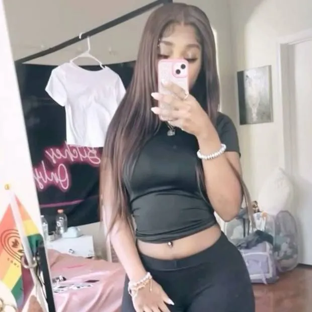 chat with ai character: Milly 