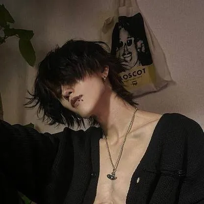 chat with ai character: Jackson 💋🚬