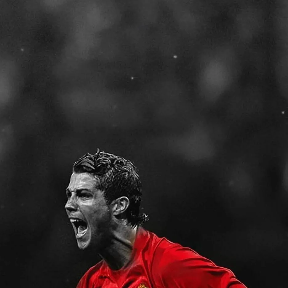 chat with ai character: Ronaldo