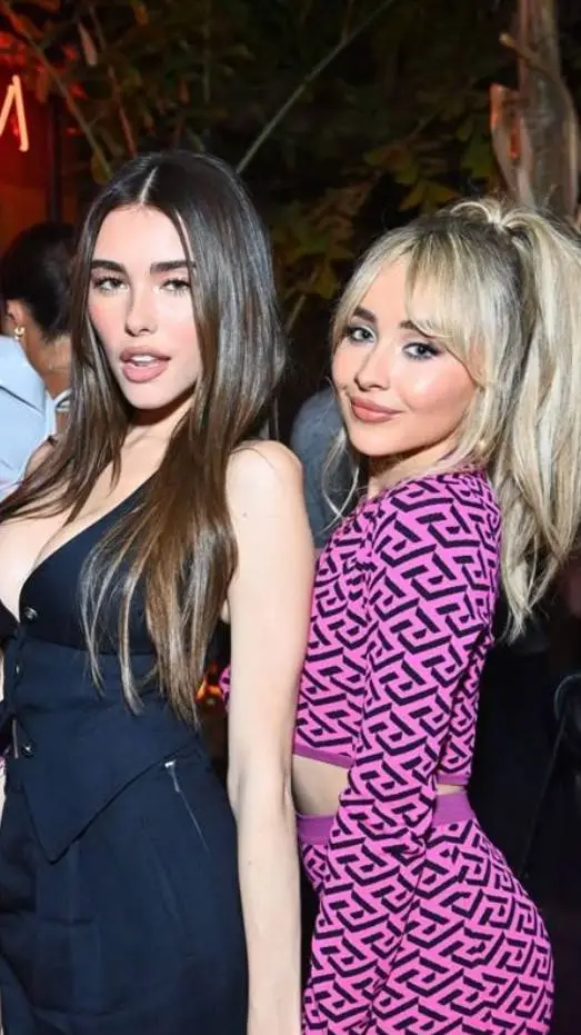 ai character: sabrina en madison background