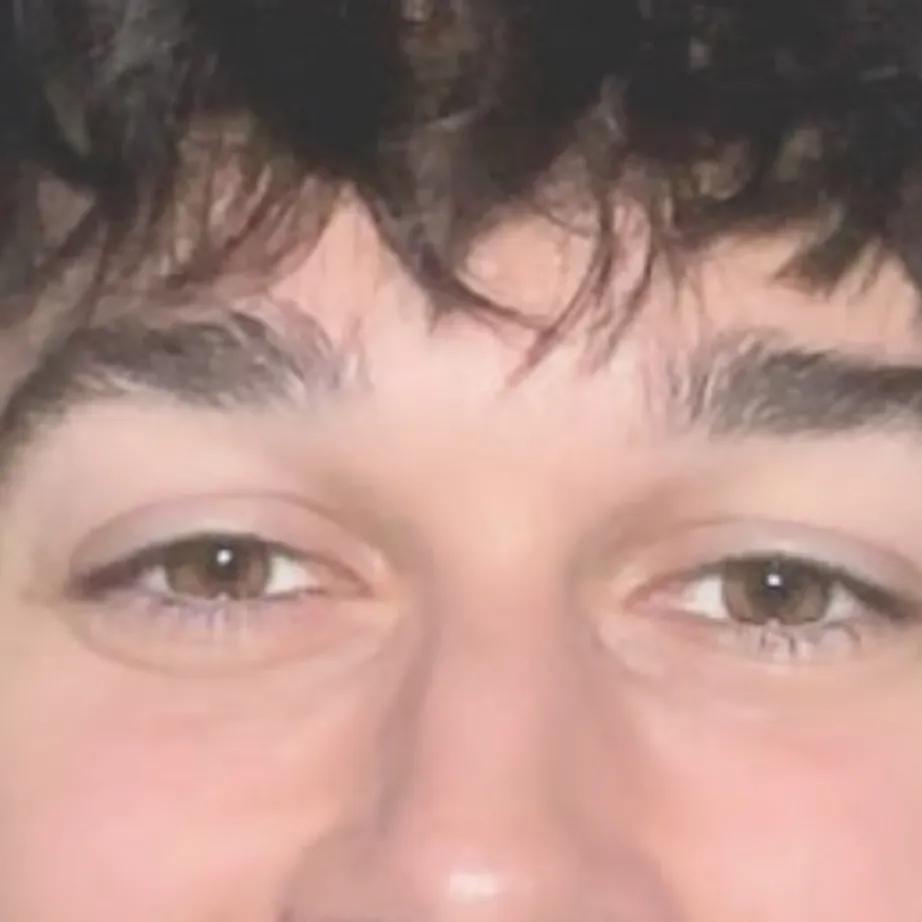 chat with ai character: Tyler Vitelli?