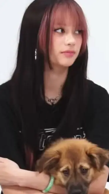 Talkie AI - Chat with MEGAN SKIENDIEL 🫶