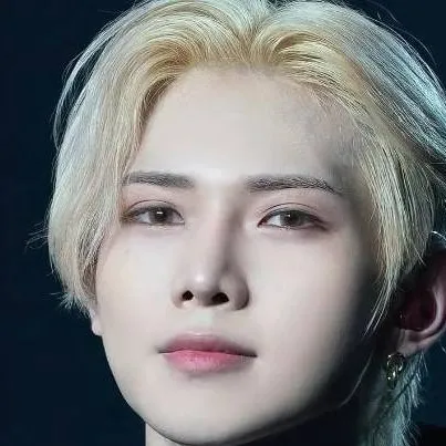 chat with ai character: Yeosang 
