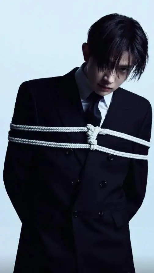 ai character: Heeseung  background