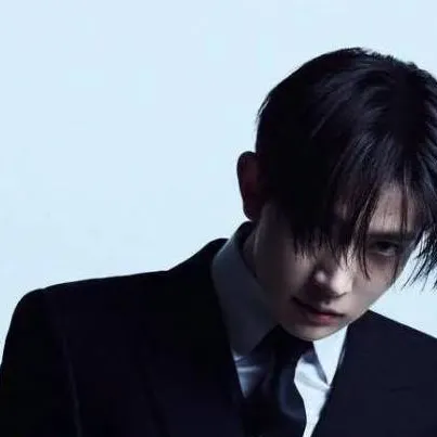 chat with ai character: Heeseung 
