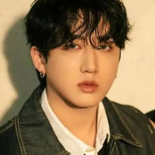 chat with ai character: Changbin 🐽🐰