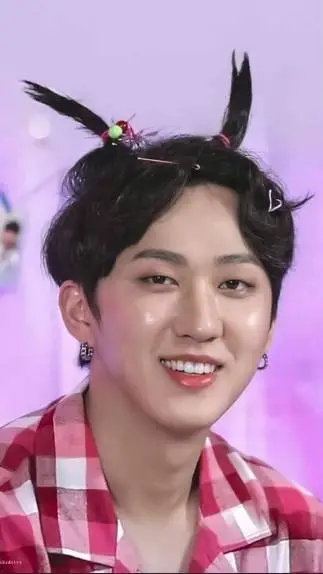 ai character: Changbin  background