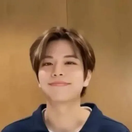 chat with ai character: Seungmin 