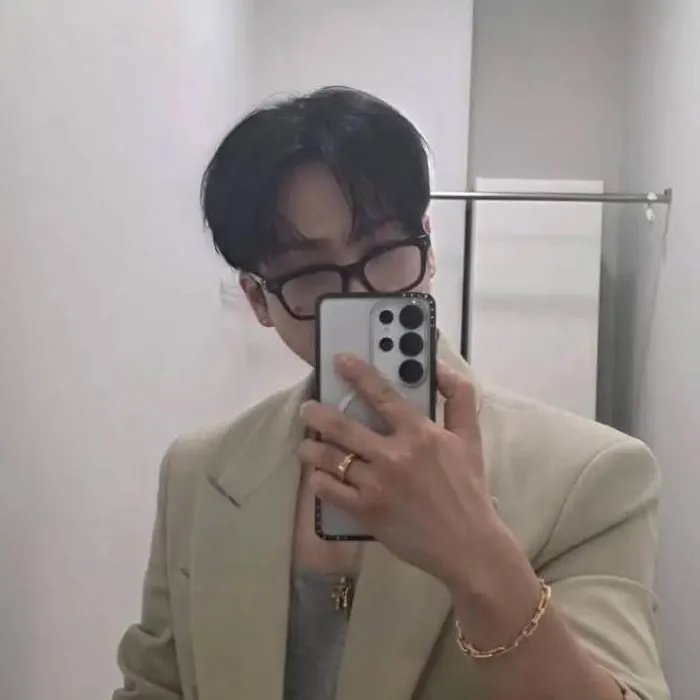 chat with ai character: seo changbin