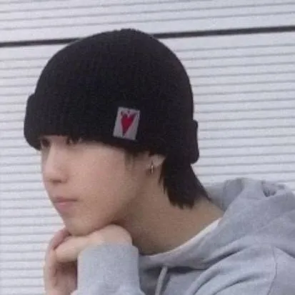 chat with ai character: han jisung