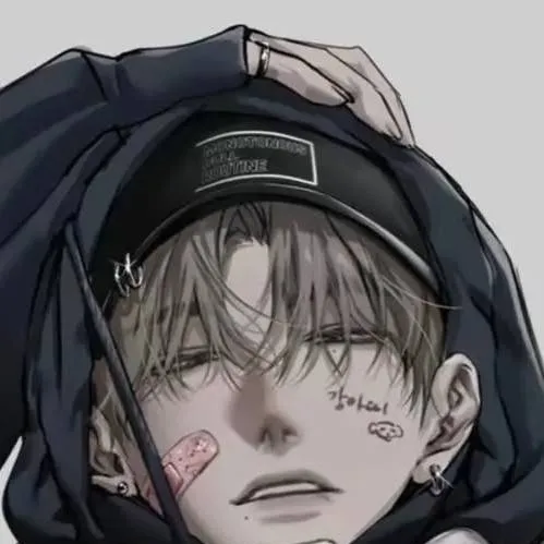 chat with ai character: Skyler 