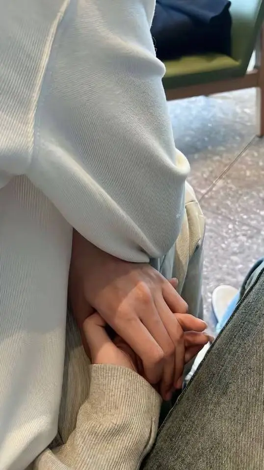 ai character: 🤝JIM JD🤝 background