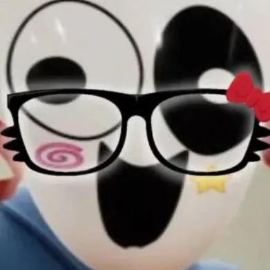 chat with ai character: ➡️🥚Шмилка