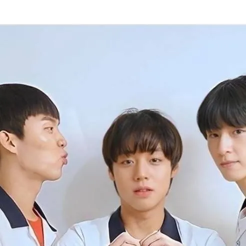 chat with ai character: Idk