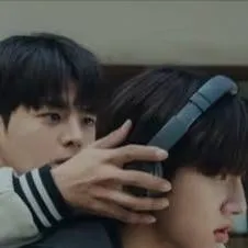 chat with ai character: Eun Brothers