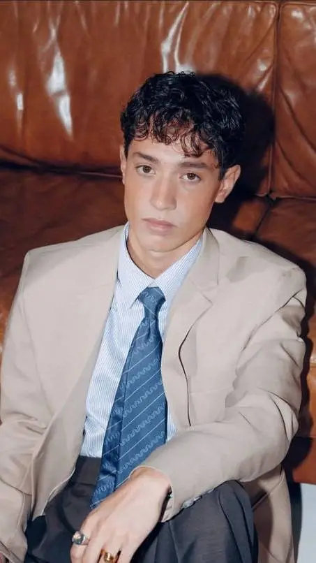 ai character: kyle alessandro  background