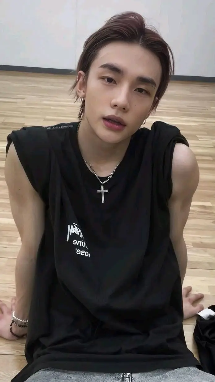 Talkie AI - Chat with Hyunjin