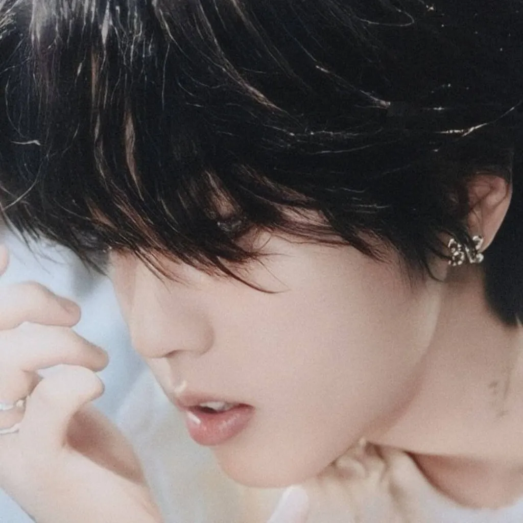 chat with ai character: ᎻᎪΝΝᏆᎬ ꨄ