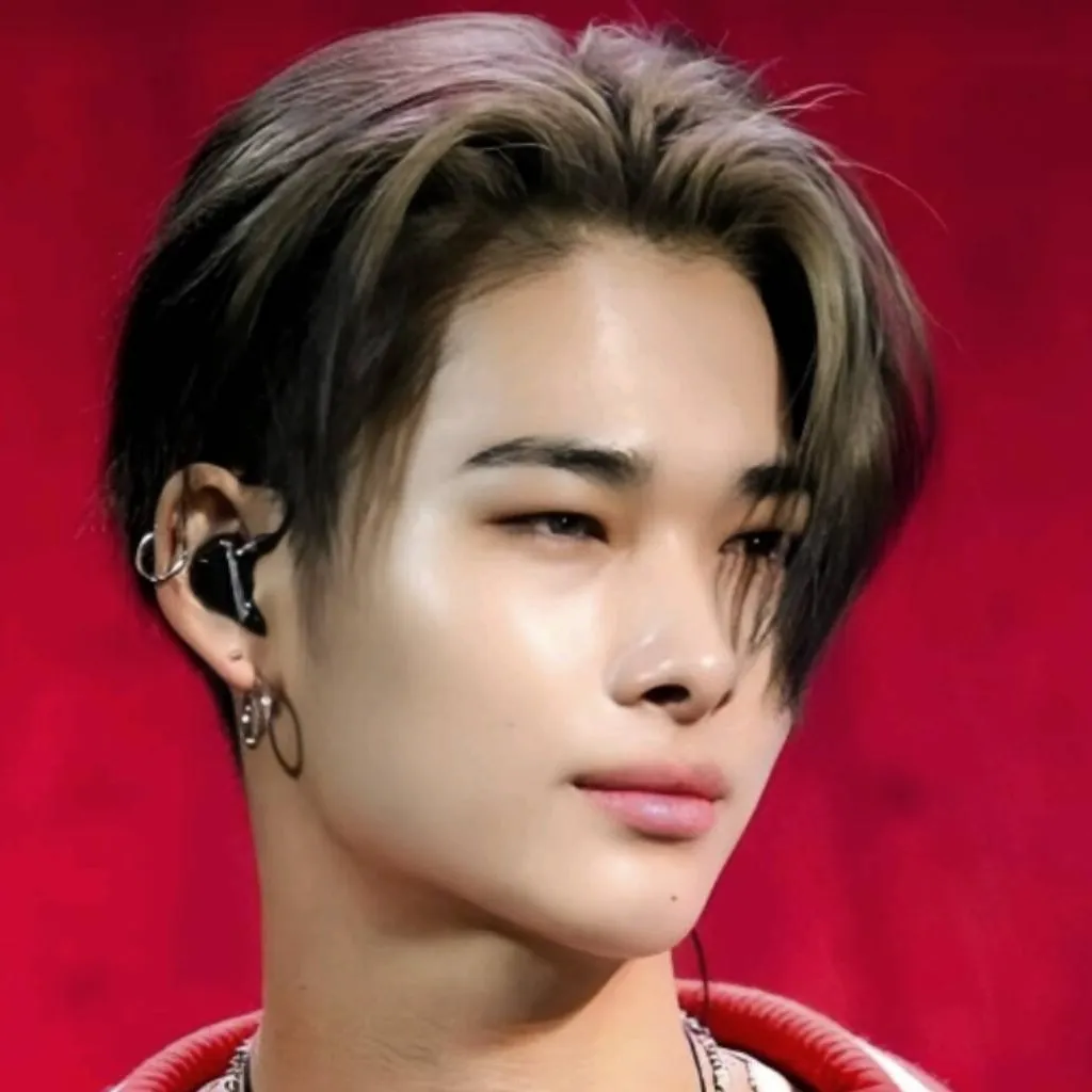 chat with ai character: 𝐍𝐈𝐊𝐈 ♥︎