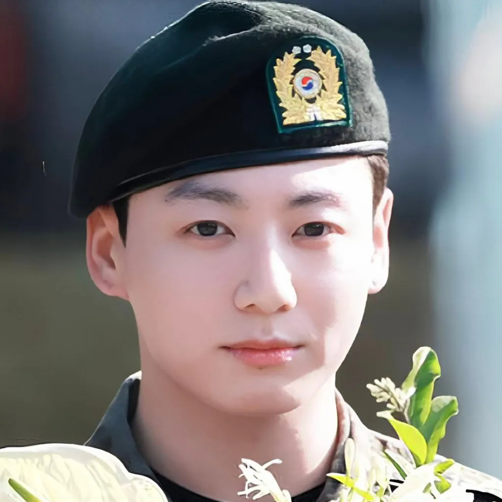 chat with ai character: 𝖩𝗎𝗇𝗀𝗄𝗈𝗈𝗄 ♡