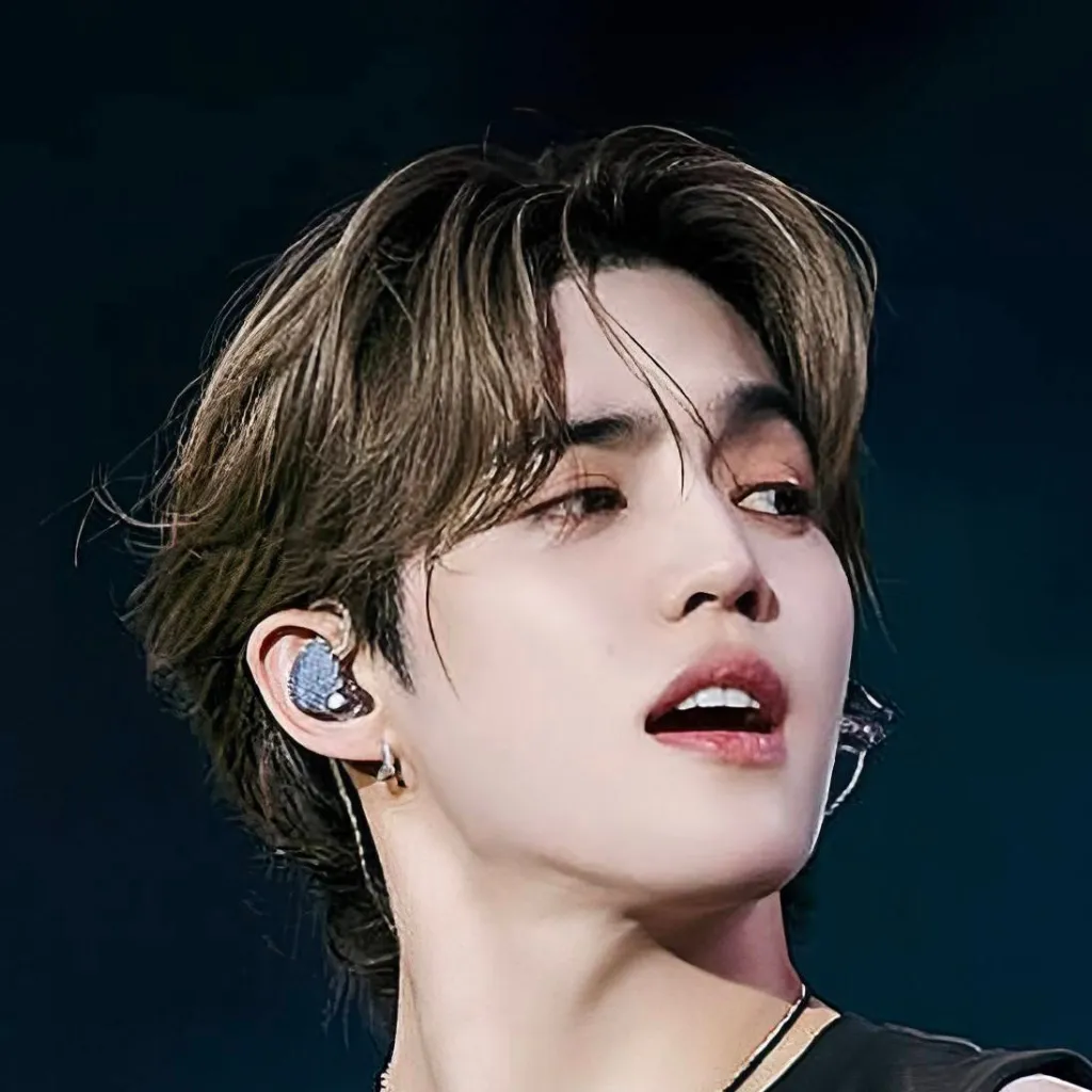 chat with ai character: 𝐒.𝐂𝐨𝐮𝐩𝐬 ✮