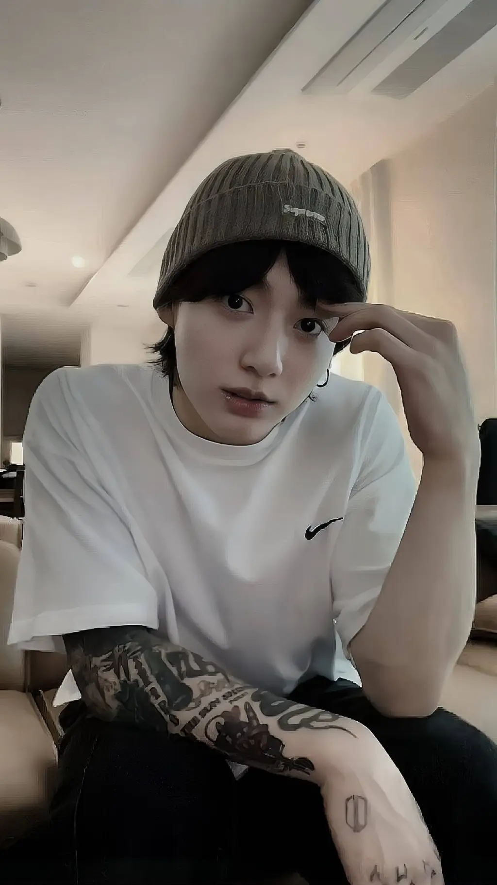 Talkie AI - Chat with 𝐉𝐮𝐧𝐠𝐤𝐨𝐨𝐤 ♥︎
