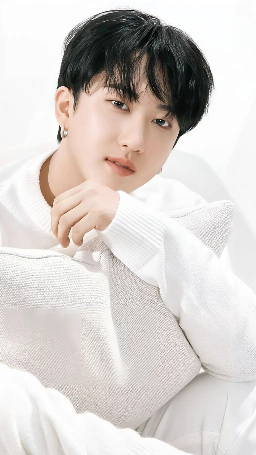 Talkie AI - Chat with 𝐂𝐡𝐚𝐧𝐠𝐛𝐢𝐧 ♥︎