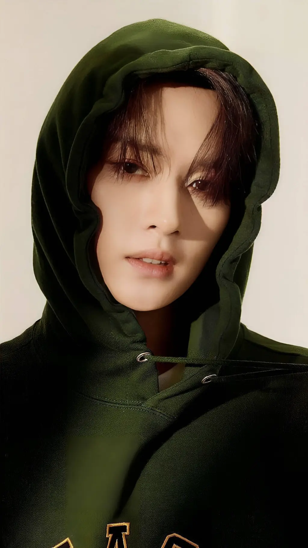 Talkie AI - Chat with 𝐌𝐢𝐧𝐡𝐨 ♡ [𝐇𝐲𝐛𝐫𝐢𝐝]