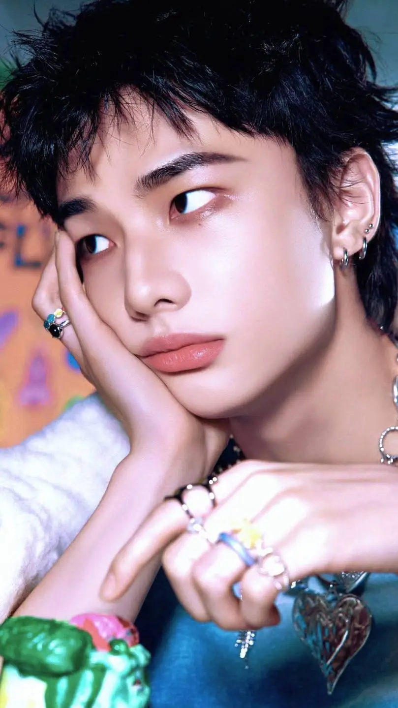 Talkie AI - Chat with 𝐇𝐘𝐔𝐍𝐉𝐈𝐍 ᜊ