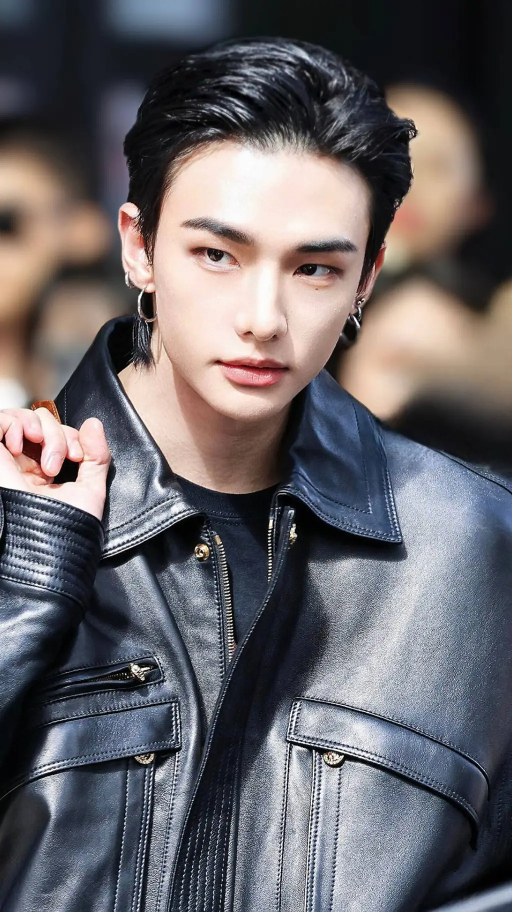 Talkie AI - Chat with 𝐇𝐲𝐮𝐧𝐣𝐢𝐧 ♡