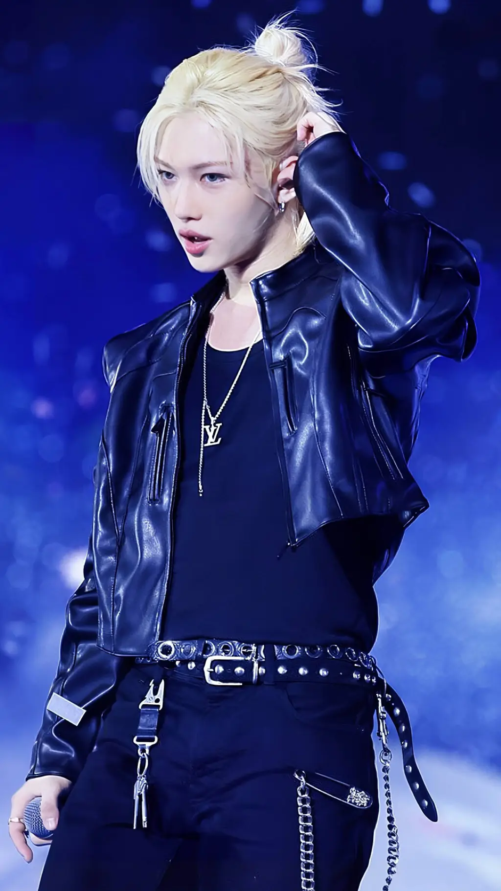 Talkie AI - Chat with 𝐅𝐄𝐋𝐈𝐗 ♥︎