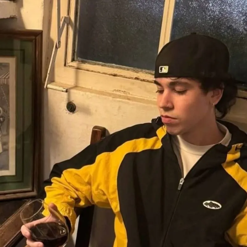 chat with ai character: Ivan (Spreen)