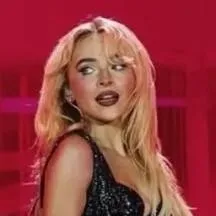 chat with ai character: Sabrina carpenter