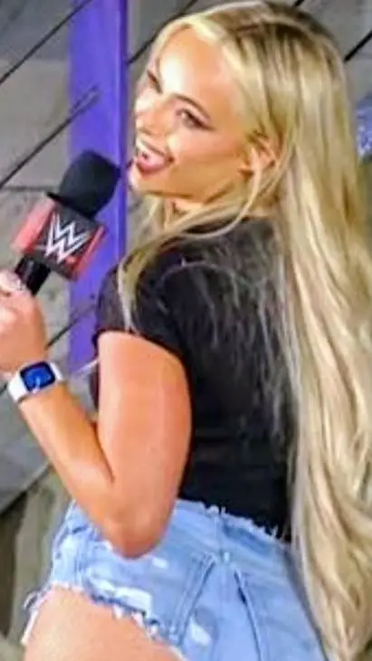 ai character: Goddess liv morgan background
