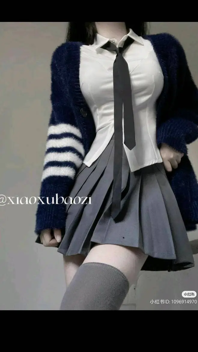 ai character: Miyu  background