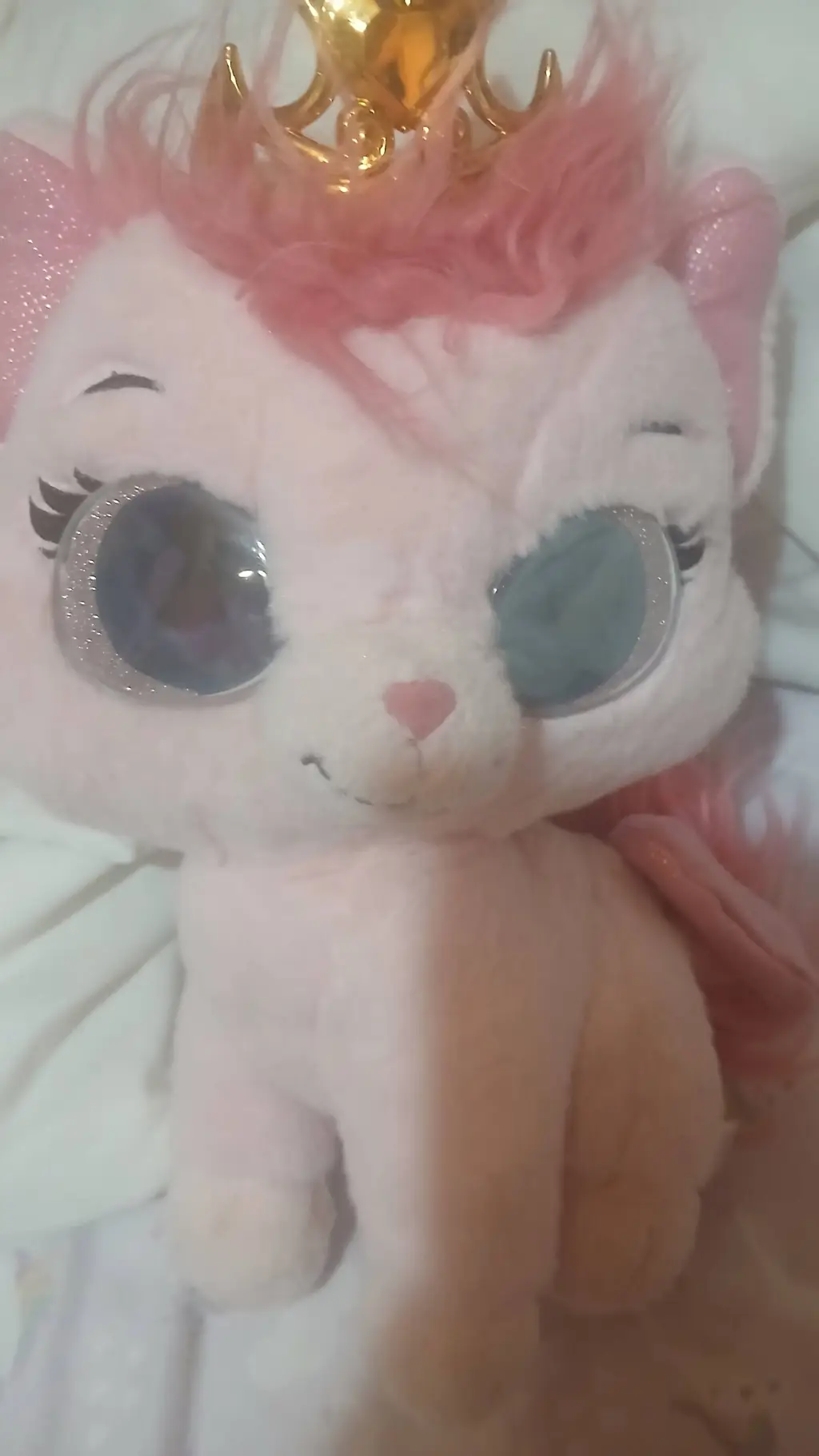 ai character: palace pets rp background