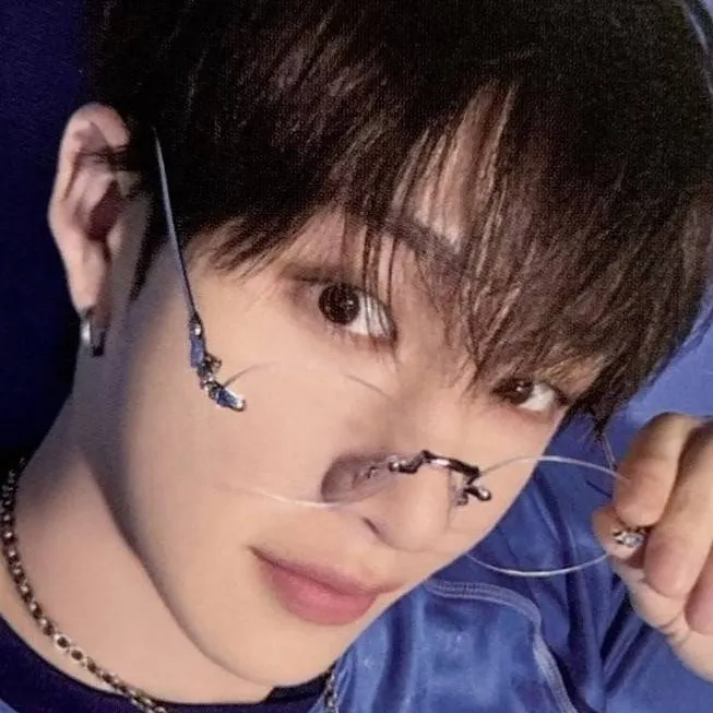 chat with ai character: •~ꨄ︎✰𝔹𝐚ⁿ𝕘𝐜ʰ𝕒𝐧✰ꨄ︎~•